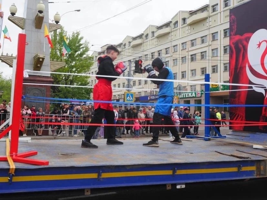 Читинцев приглашают посетить мастер-класс по боксу от чемпиона мира